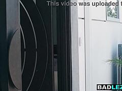 milf strapon submissive