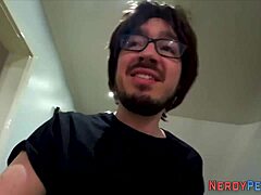 nerd eats out