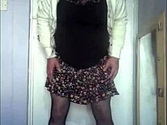 Pee Swallowing Sissy