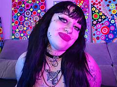 deedee cum love