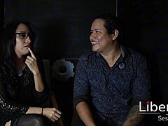 Gloryhole Hotwife Suck