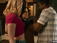 Threesome Divorce Fuck