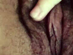 Wet Pussy Blink