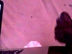 muff diving handjob