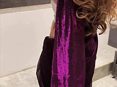 Riya Saree Blowjob