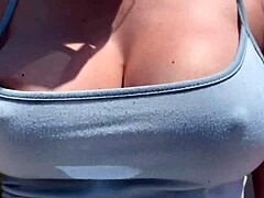 Outdoor Tit Bounce