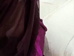 Riya Saree Blowjob