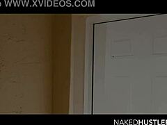 Naked Hustlers Fuck