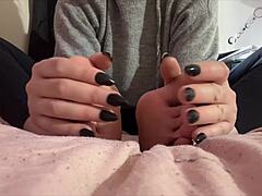 artemisia feet fetish