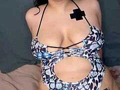 latina deepthroats intense