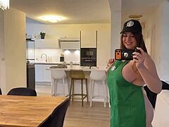 facefuck big ass barista