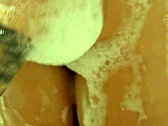 wife bathroom suck