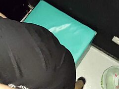 Gloryhole Cum