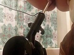 Fuck Machine Squirts