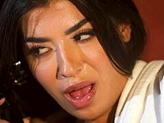 Bellhop Fucks Jasmine