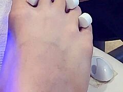 shemale foot fetish