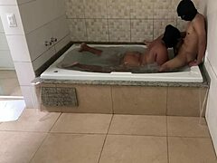dando minha bunda