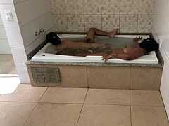dando minha bunda