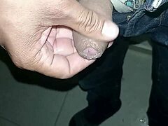 pantalon orinado orgasmo