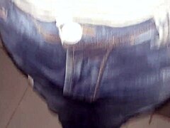 pantalon orinado orgasmo