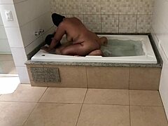 dando minha bunda