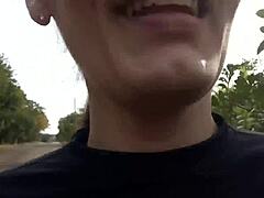 Gostosa Mamando Pedestre