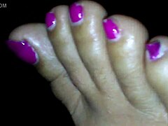 ebony foot job