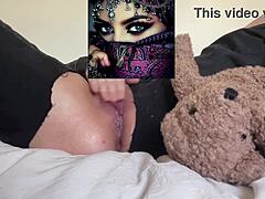 Goth girl shows pussy