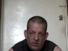 crossdresser shows deep fucking