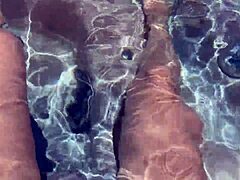 artemisia love jacuzzi play