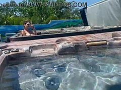 artemisia love jacuzzi play