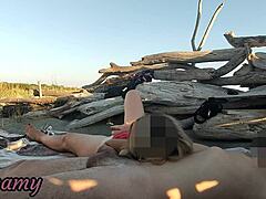 beach pussy flash