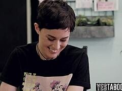 lesbian milf fucks